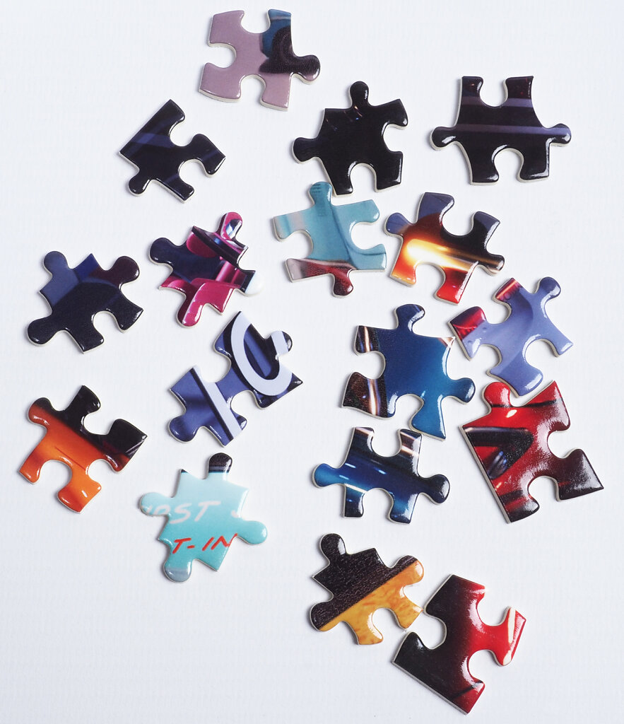 night-puzzle-pieces-close-up.jpg