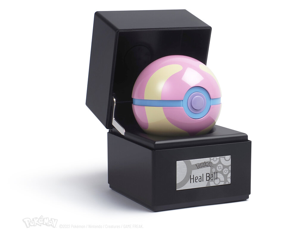 Heal-Ball-in-display-case-legal-lined-3kx2297px.jpg