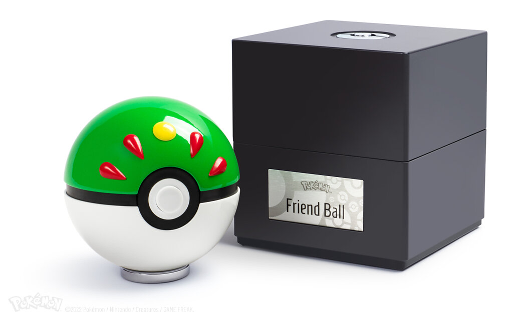 Friend-Ball-next-to-display-case-closed-35cx22cpx.jpg