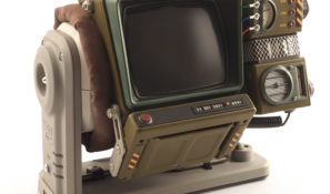 Pip-Boy-on-stand-3kx3kpx