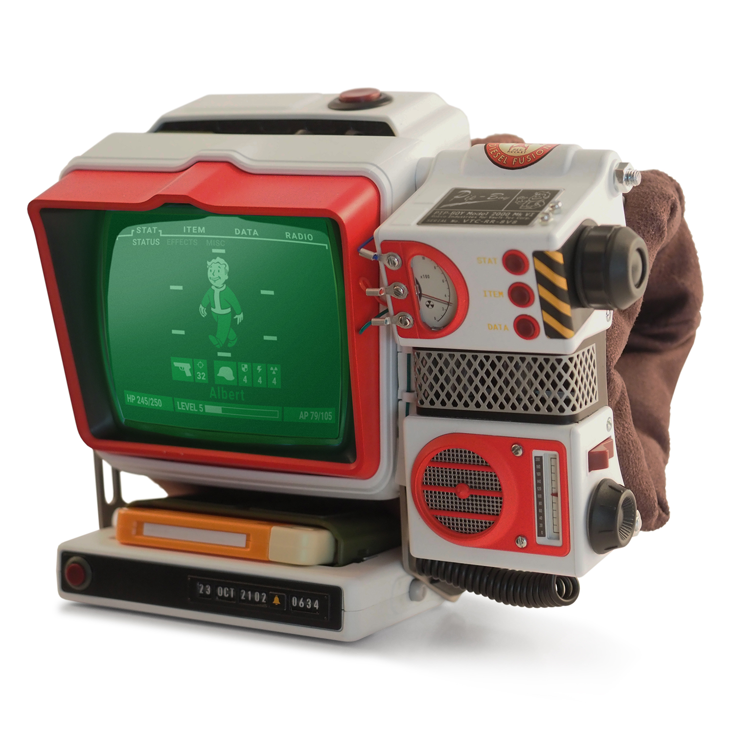 assembled-RR-Pip-Boy-lit-up-1091sqpx
